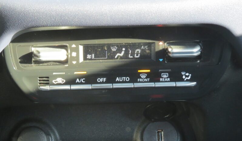 
								Suzuki Valeno 4×2 motor 1.5 Blanco full									